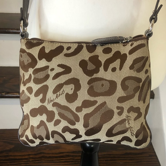 NINE WEST Leopard Camo Crossbody Shoulder Bag Exterior Pockets Top Zipper Close - Picture 3 of 14